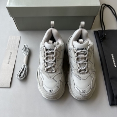 Balenciaga Sneakers